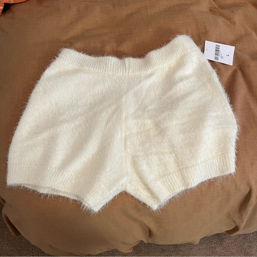 NEW Forever 21 Fuzzy Sweater Set
